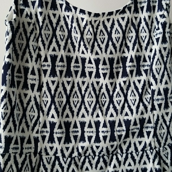 Skater dress w navy and white design - Picture 2 of 4